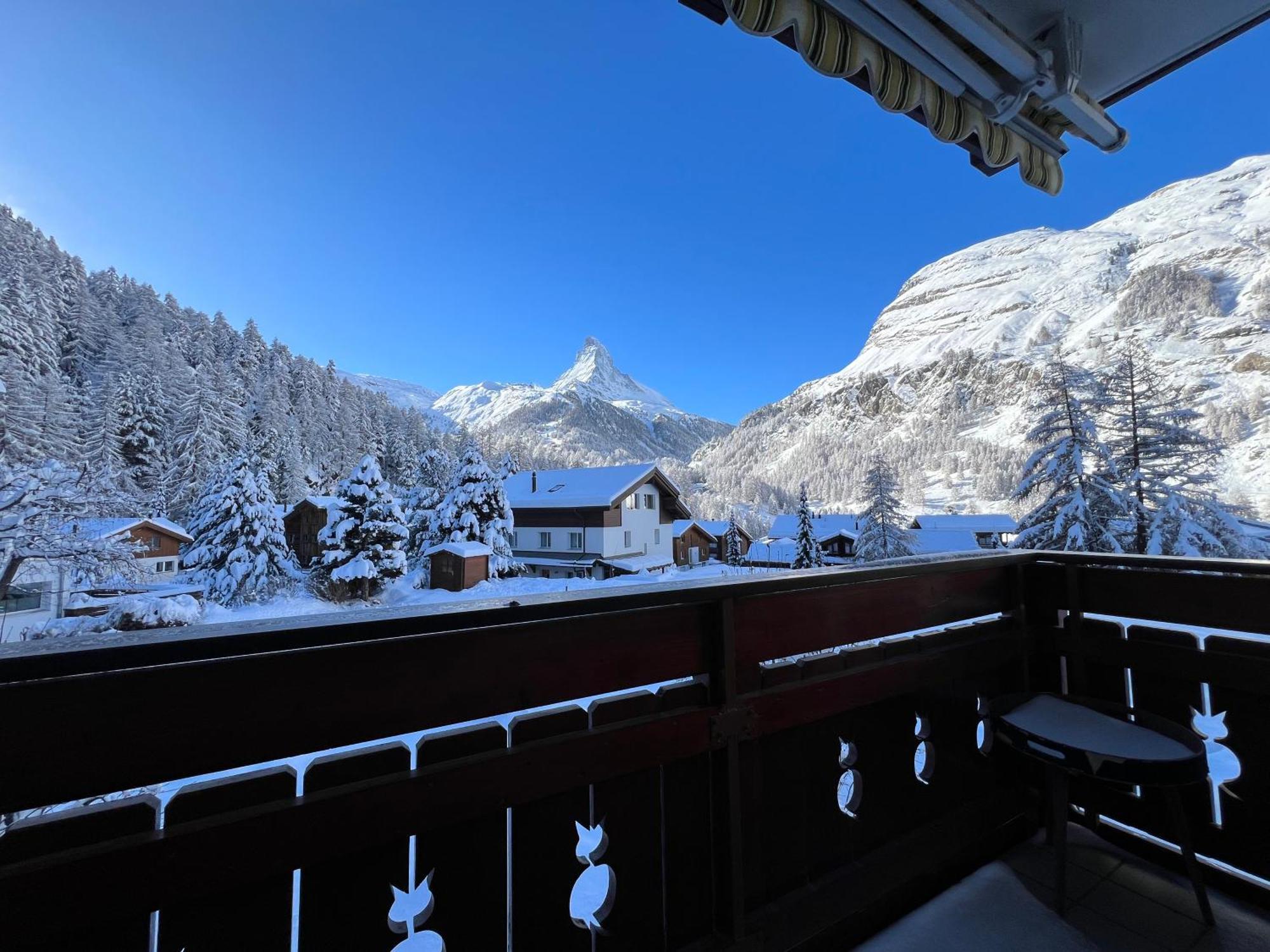Haus Vira Apartment Zermatt Exterior photo