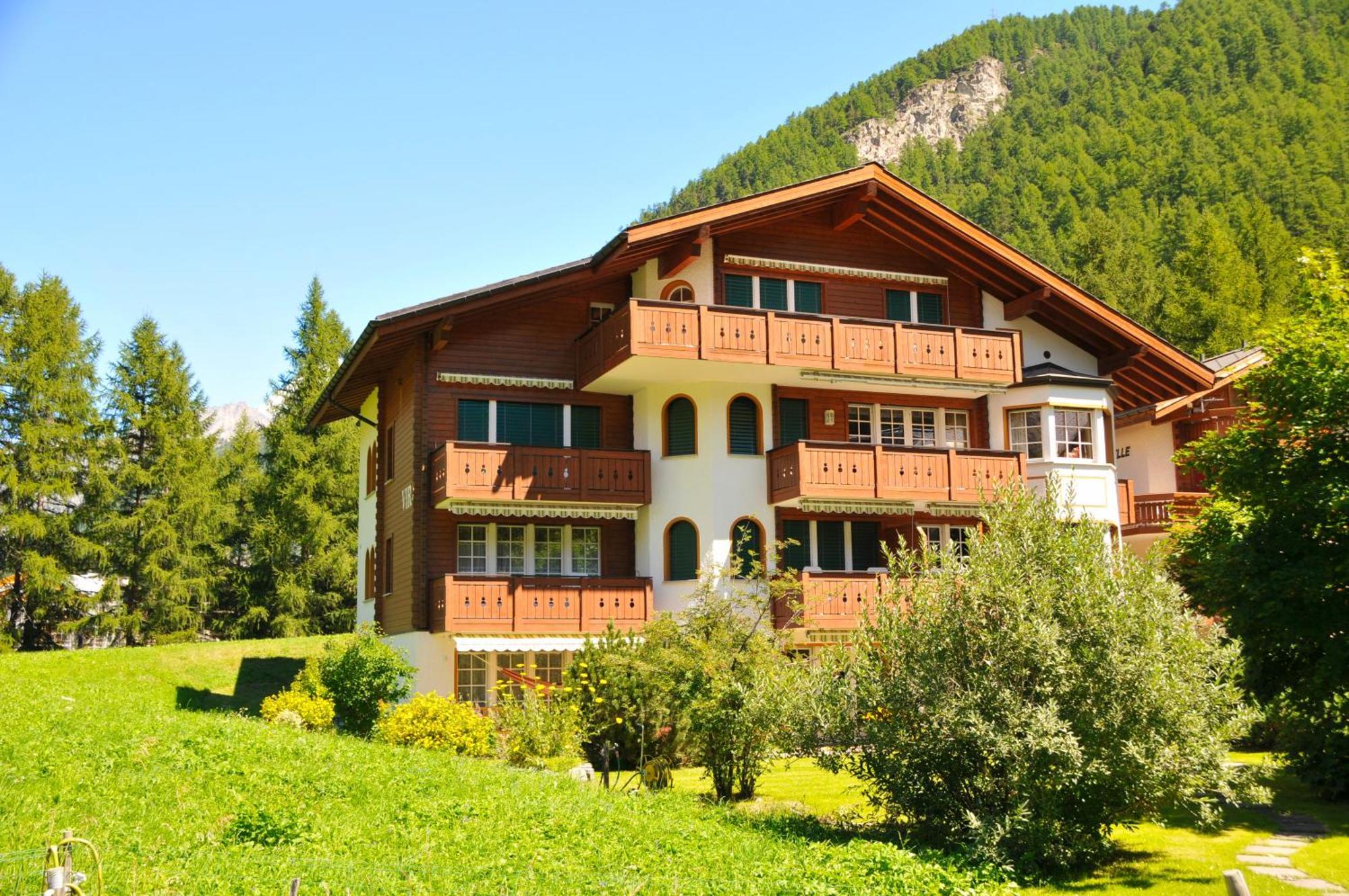 Haus Vira Apartment Zermatt Exterior photo